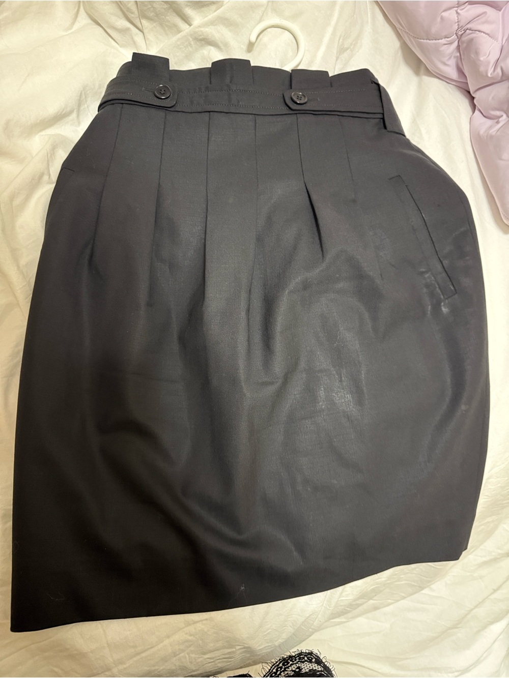 BCBGMaxAzria Black High-Waist Pleated Pencil Skirt